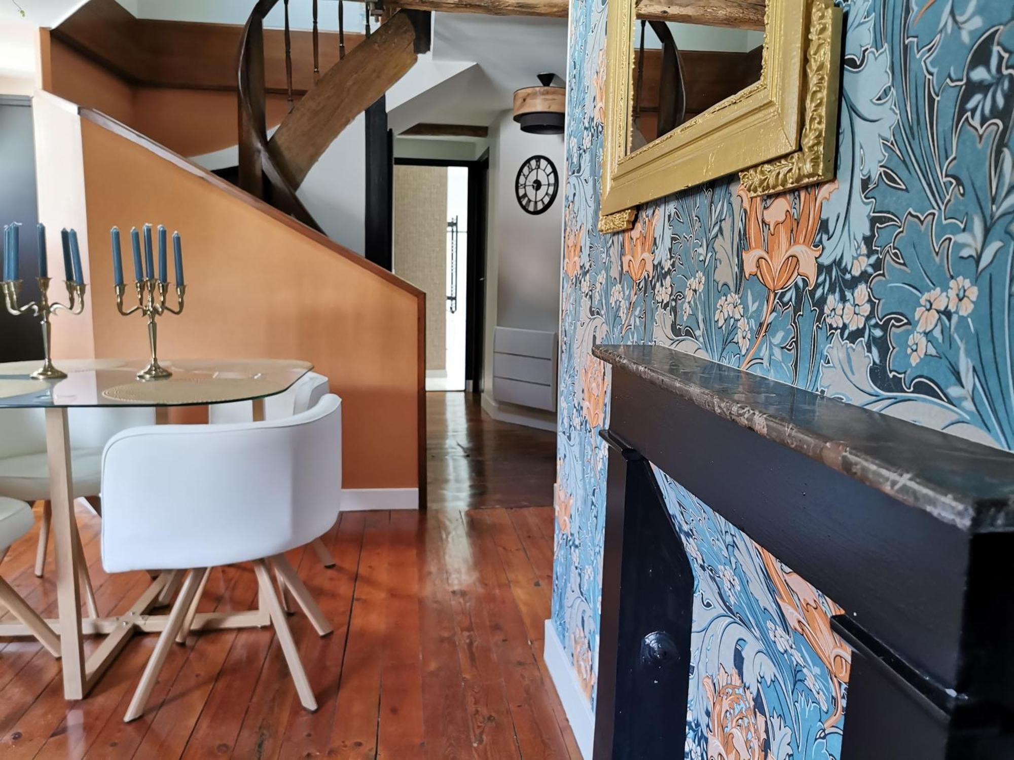 Le Gatsby - Duplex Art Deco Au Coeur De Blois Apartment Bagian luar foto