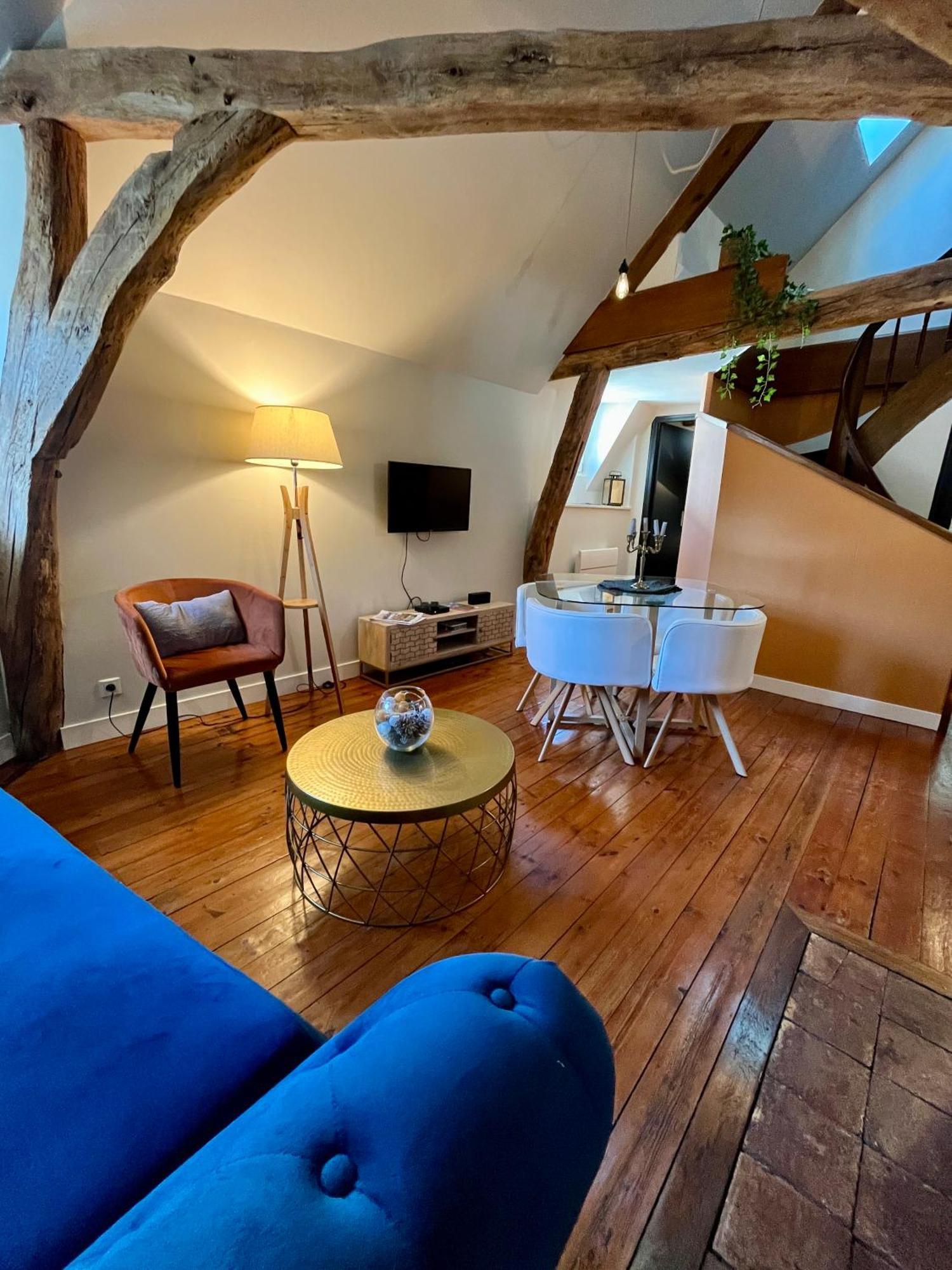 Le Gatsby - Duplex Art Deco Au Coeur De Blois Apartment Bagian luar foto